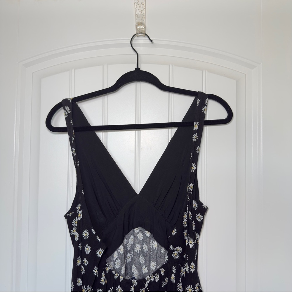 Gap‎ Small Black Ditsy Floral Bow Tie Back Ruffle Tiered Hem Mini Dress Flirty - Picture 8 of 10